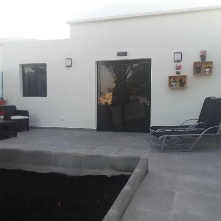 Casa Serafin Primera Linea 40b Willa *